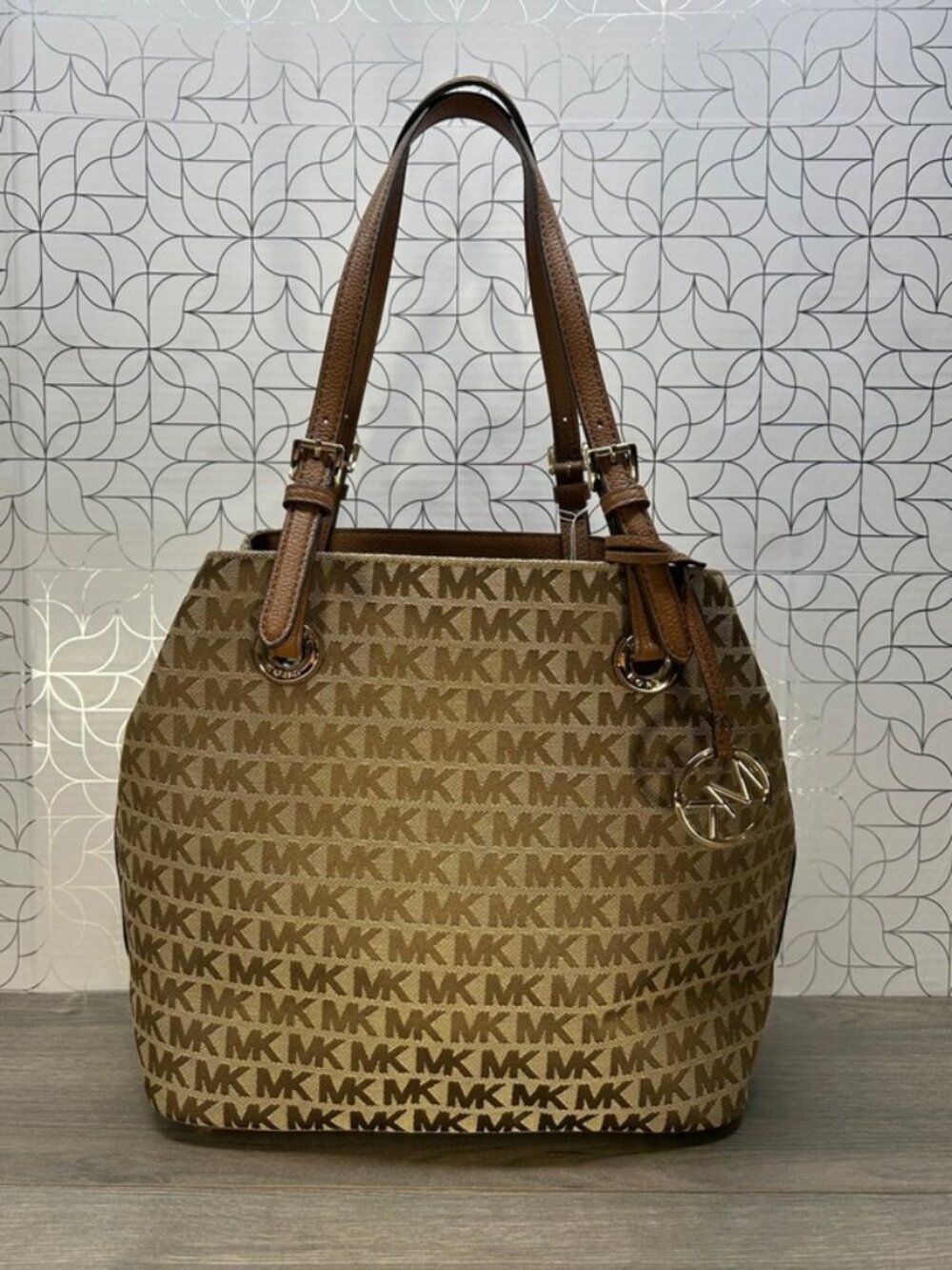 NWT Michael Kors Gold & Brown MK Signature Tote Bag